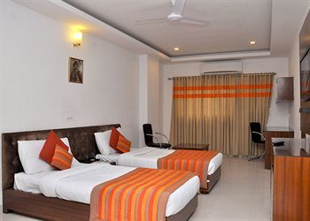 Dwarka Palace Samalkha Luaran gambar